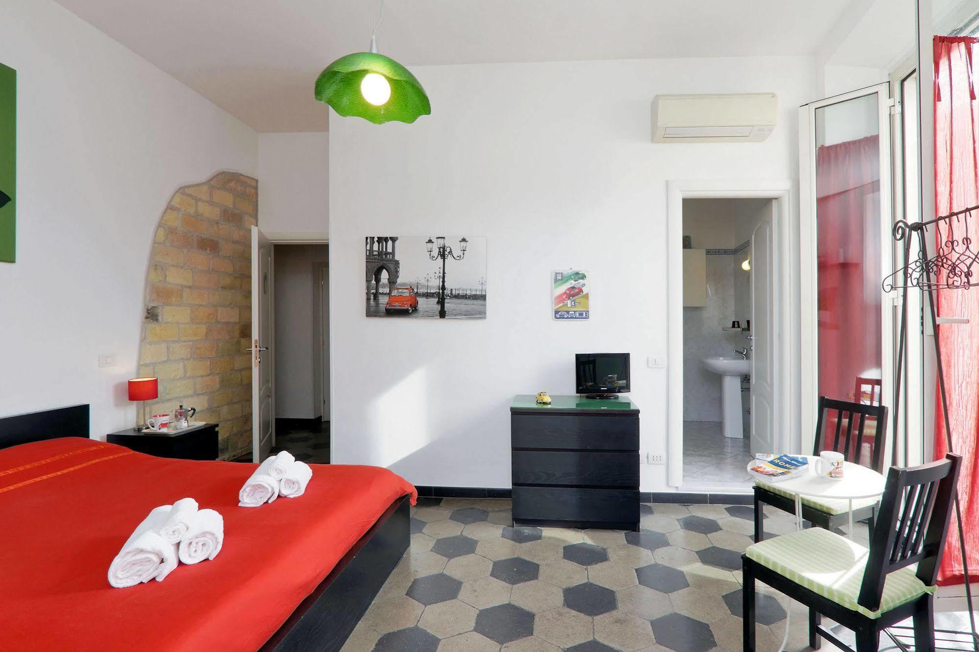 Mok'House Hotell Rom Exteriör bild